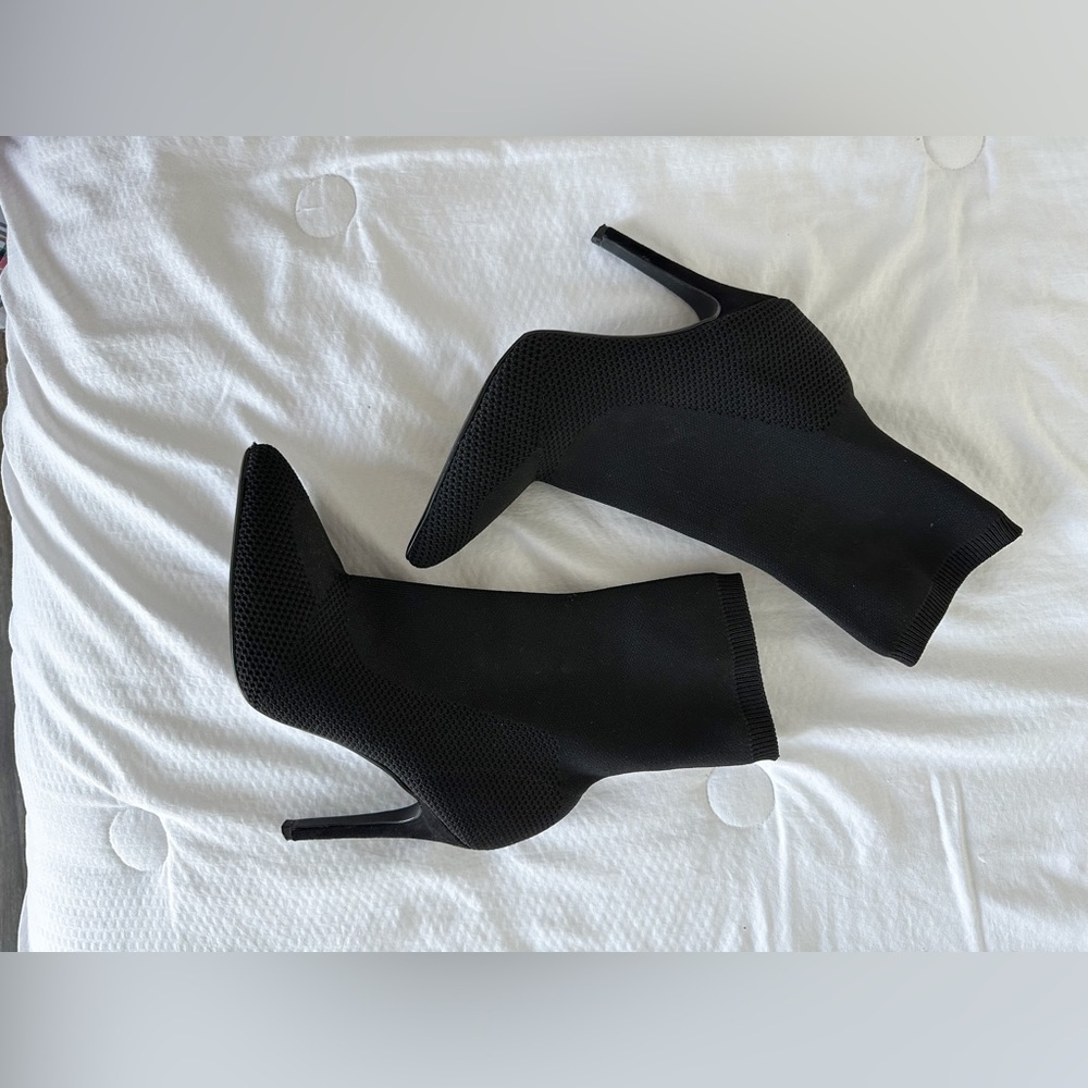 🚫SOLD🚫Fashion Nova sock booties